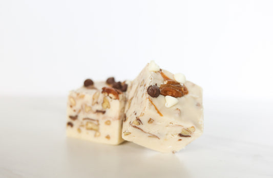 Turtle Cheesecake Fudge